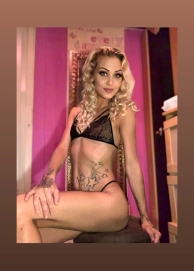 Larissa 