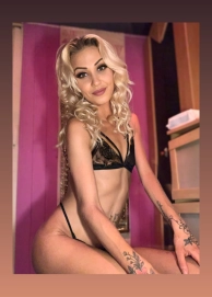 Larissa 